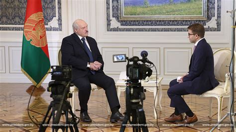 白俄罗斯总统卢卡申科：俄将向白提供武器装备，或有S-400_全球速报_澎湃新闻-The Paper