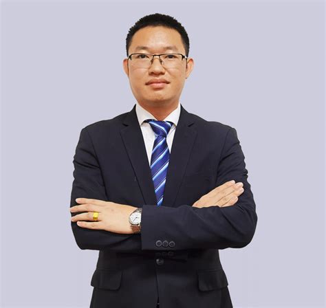 专家团队 - 深圳市思博企业管理咨询有限公司