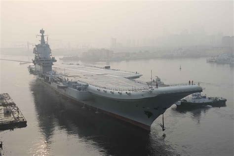 展望中国第三艘航母！排水量8万吨，搭载电磁弹射系统|航母|电磁|排水量_新浪新闻