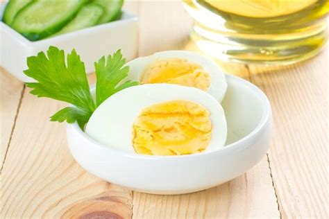 鸡蛋中含有丰富的蛋白质，每天瘦一斤的水煮蛋减肥法_Q&Get 新奇网