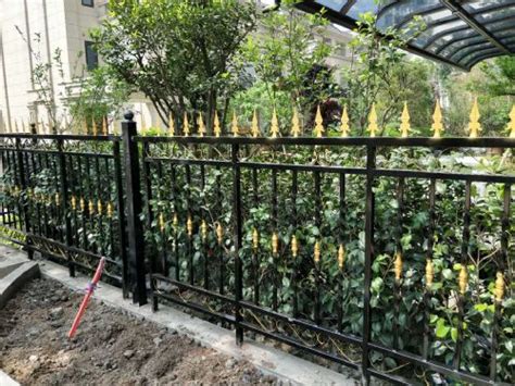 阳台护栏-安徽瑞耀金属科技有限公司