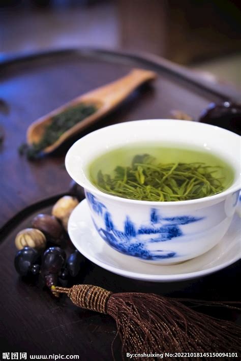 绿茶的功效与作用禁忌分别是什么？爱喝绿茶的你一定要知道了_TOM健康