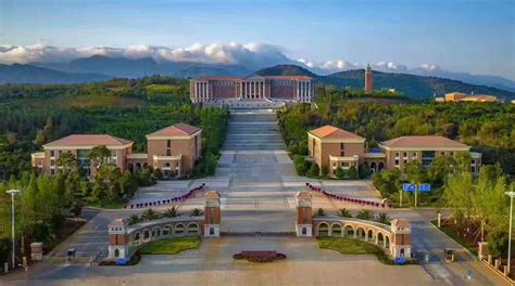 河南省十大最美大学校园排行榜-排行榜123网