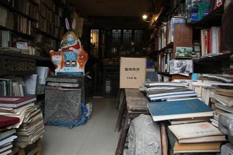 旧书店里寻找老北京的精神奢侈品_旅游频道_凤凰网
