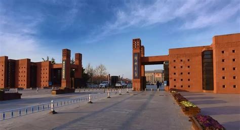 河南十大名校：郑州轻工业学院上榜，第五已有119年历史_排行榜123网