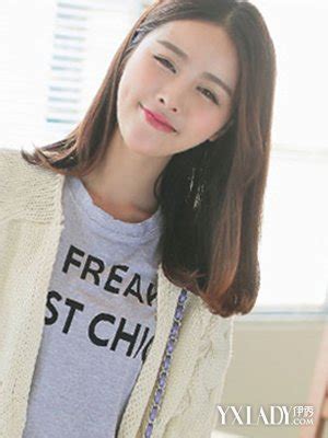 矮个子微胖甜美女生头像