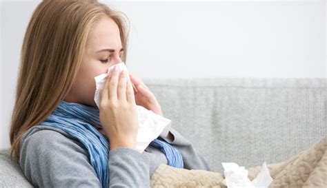 感冒怎么样快速好起来（感冒不吃药的9个方法 轻松告别感冒） | 说明书网
