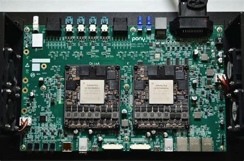英伟达爆出又一重磅产品：含256个GPU的AI超级计算机！_3DM单机