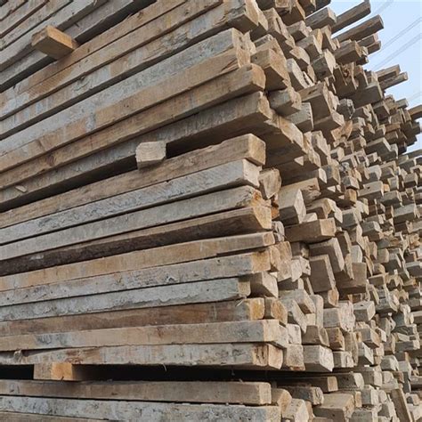 建筑木方的正确堆放的方法？