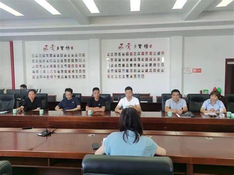 温江柳城街道开展“红动柳城”系列活动，党建引领社区发展治理|界面新闻
