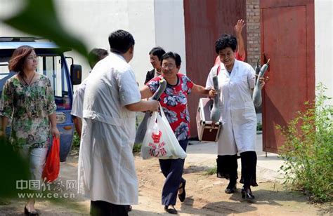 市一院为92岁孤寡患者家访延伸医疗服务 用爱与责任浇灌医患和谐花 - 徐州市第一人民医院