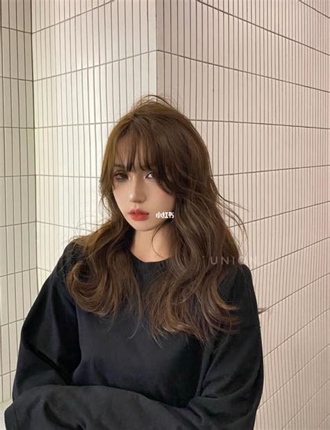 卷发温柔慵懒头像女生
