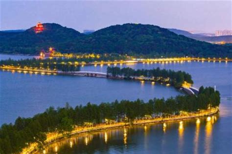 武汉十大免费旅游景点排名：东湖上榜，第六生态环境优美_排行榜123网