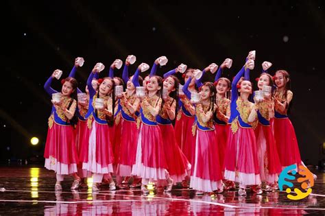 【新疆舞蹈摄影图片】其他纪实摄影_太平洋电脑网摄影部落