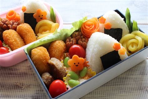 午餐盒,日本人,便当盒,黑豆,煮鸡蛋,盒装午餐,煎蛋,垂直画幅,晚餐,健康生活方式摄影素材,汇图网www.huitu.com