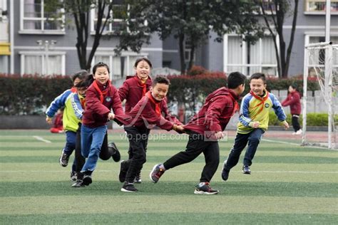 贵州仁怀：趣味运动 健康成长-人民图片网