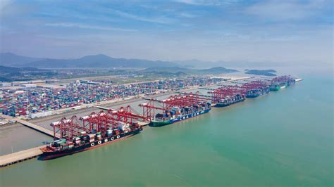 宁波舟山港再添一大型集装箱泊位，年设计能力63.6万标箱|茂名港集团