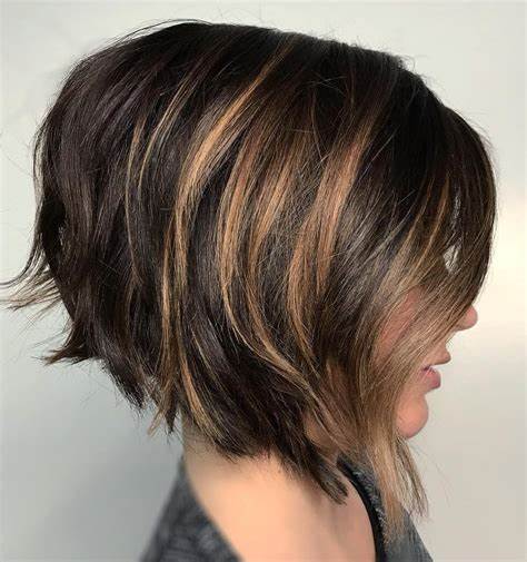 50 Brand New Short Bob Haircuts and Hairstyles for 2022 - Hair Adviser