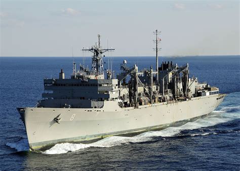 美媒：中国建成901型补给舰 可随航母舰队行动|中国|舰队|补给舰_新浪新闻