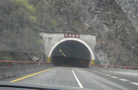 秦岭天台山超长隧道群被评为我省首个交通科技示范类工程，到底牛在哪？_施工