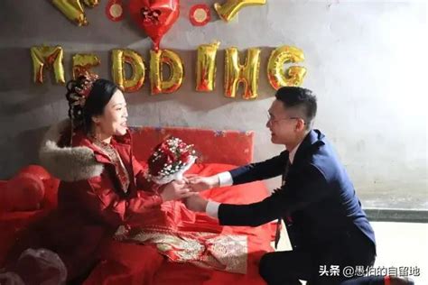 武汉春节之际婚礼多，江夏婚俗：公公抱媳妇进门 - 知乎