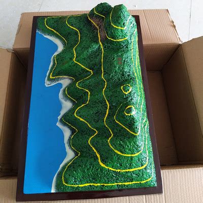 五种地形模型橡皮泥,盆地模型,用粘土做地理地形图_大山谷图库