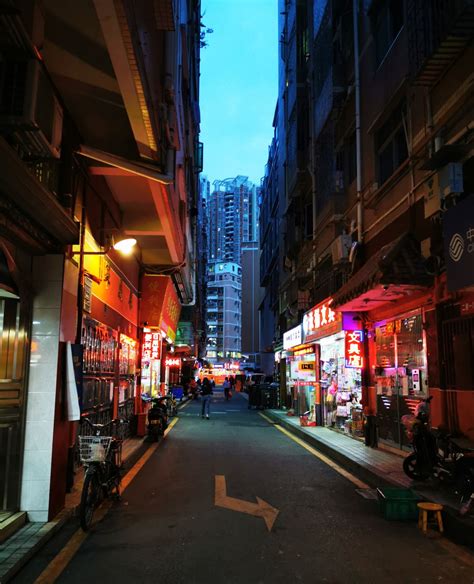 深圳变化最大的城中村，曾是女孩们工作之地，如今白领上班族云集
