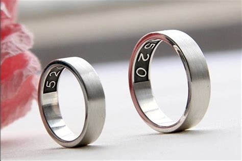 一件起订 Custom不锈钢双名字戒指 DIY两名字钛钢戒指开口可调节-阿里巴巴