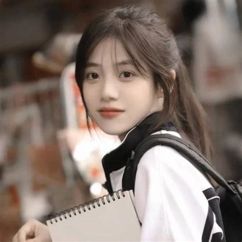女初中生图片