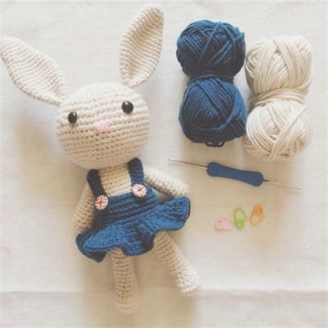 手工钩针编织玩偶diy材料包手工制作礼物毛线娃娃情侣兔-阿里巴巴