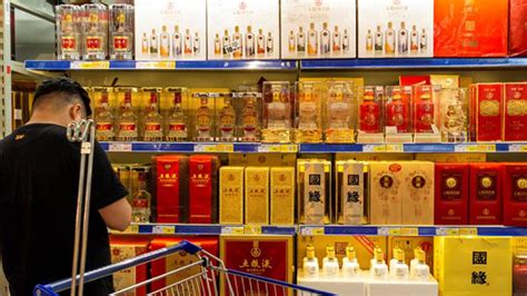 涨价、分化 白酒行业今年“戏”很足-中国商网|中国商报社