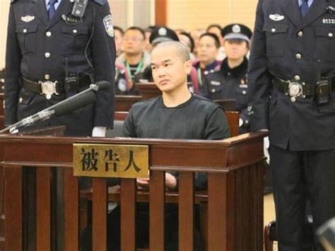 陕西凤翔发生重大刑事案件现场图曝光 陕西男子持刀杀害2人动机原因 杀人男子是谁资料照片曝光_独家专稿_中国小康网