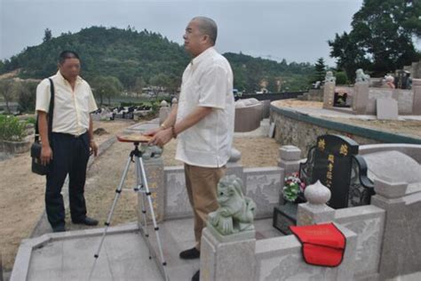 泉州风水大师许少锋大师到泉州会员的祖坟实地风水堪舆_风水案例_风水大师许少锋