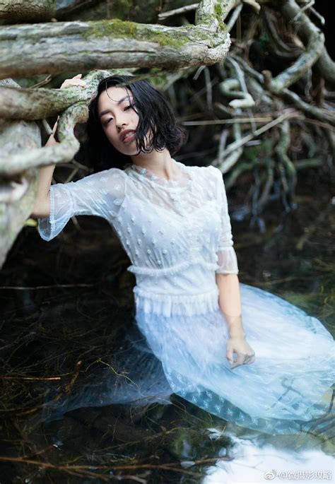 湿身美女图片、湿身美女图片大全