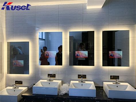 镜面显示屏,智慧厕所广告投放的新科技