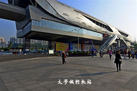 气球让上海周一早高峰的地铁堵了起来_深圳南山网-爱南山，就上南山网