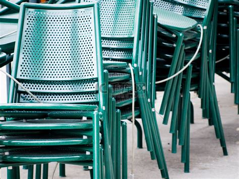 Click包豪斯中古绿折叠凳无靠背椅子咖啡厅服装店展厅商用网红ins-淘宝网