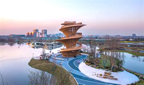 四川：中国（彭州）蔬菜科技博览园夜景璀璨-人民图片网