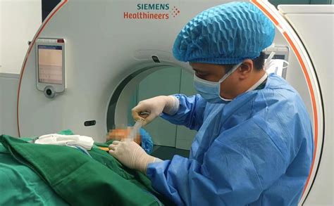 西门子医疗Corindus途灵™介入手术机器人于博鳌成功完成中国首例手术