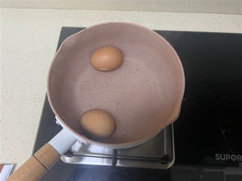 水煮蛋时，到底是煮全熟好？还煮溏心蛋好？看完分析才明白
