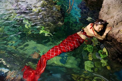 『女生』水下摄影 人鱼小姐 - 堆糖，美图壁纸兴趣社区