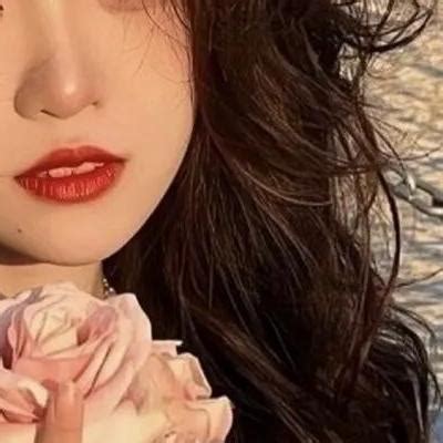 长得很甜美女生头像图片