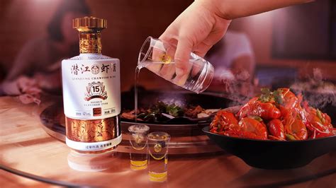 龙虾酒首页-企业官网-潜江虾酒一款小龙虾酿制的白酒