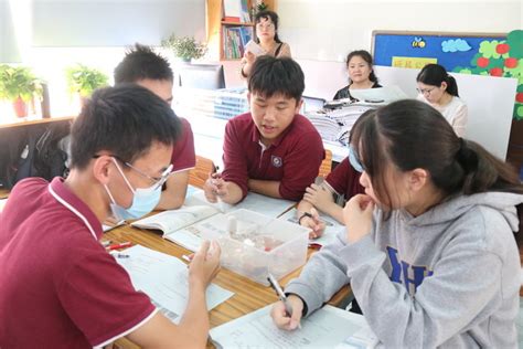 小班化精品课堂|龙华区英语、化学教研员到校指导我校初中校级公开课