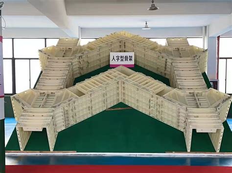 防撞墙塑料模板 - 云南汉龙达实业有限公司