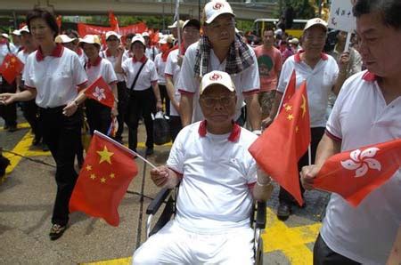 香港回归21周年，他用两秒挽回国家尊严的秘密，今天该知道了……