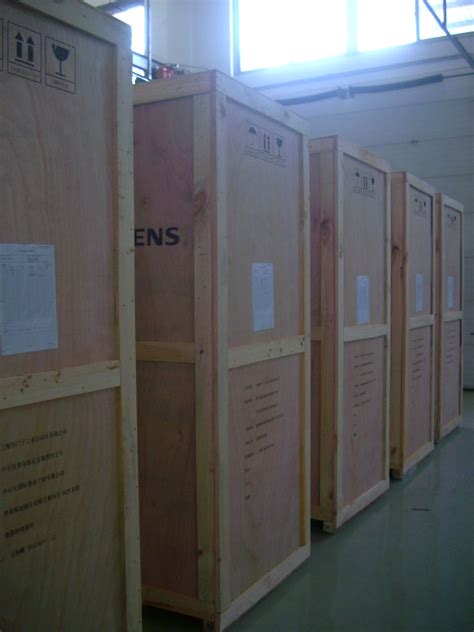 昆山木箱 钢带木箱 出口包装箱-苏州三木包装公司