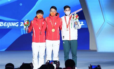三面红旗同时升起，属于中国的辉煌，是我们的骄傲#奥运视频征稿活动#_高清1080P在线观看平台_腾讯视频