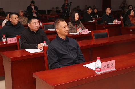 安阳籍军士张中华被北京卫戍区某部评为“年度十大忠诚卫士”-安阳市政府网站