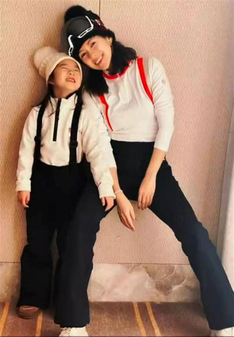 熊黛林母女图片